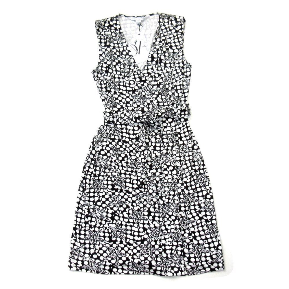 NWT Diane von Furstenberg New Yahzi Short in Black Polka Star Wrap Dress 8